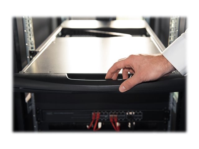 17IN CAT.5 TFT CONSOLE. 16-PORT FRENCH K