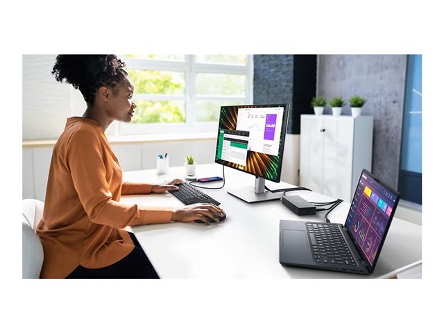 Dell UltraSharp U2424H - LED monitor - 24\" (23.8\" viewable) - 1920 x 1080 Full HD (1080p) @ 120 Hz - IPS - 250 cd/m² - 1000:1 - 5 ms - HDMI, DisplayPort - with 3 years Advanced Exchange Basic Warranty