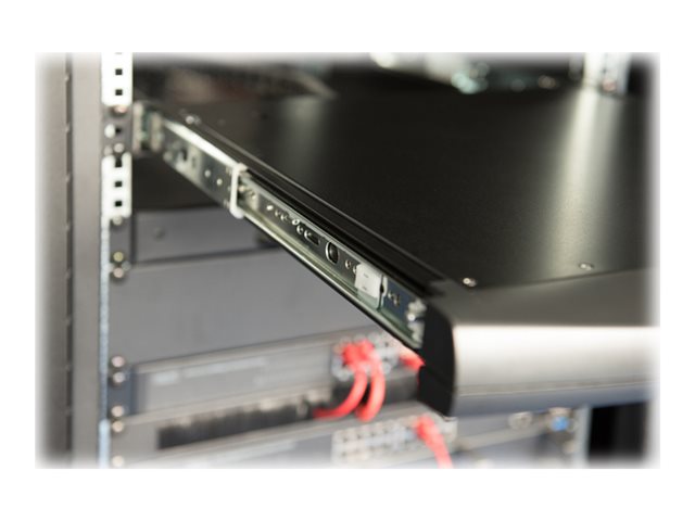 19IN CAT.5 TFT CONSOLE. 8-PORT UK KEYBOA