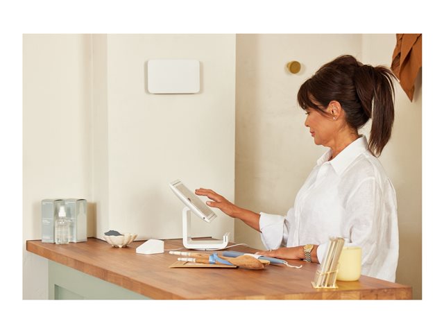 Cisco Meraki Go - Radio access point - 1GbE - Wi-Fi 6 - 2.4 GHz, 5 GHz desktop / wall mountable