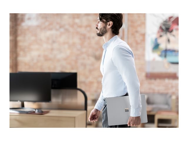 Microsoft® Lp7 15in Intel CU7/16/256 CM SC Win11 Platinum EMEA/Emerging Markets 1 License