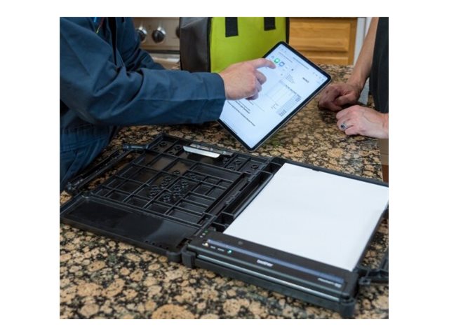 Brother PocketJet 8 PJ-823 - Printer - B/W - direct thermal - A4/Legal - 300 x 300 dpi - up to 13.5 ppm - USB-C