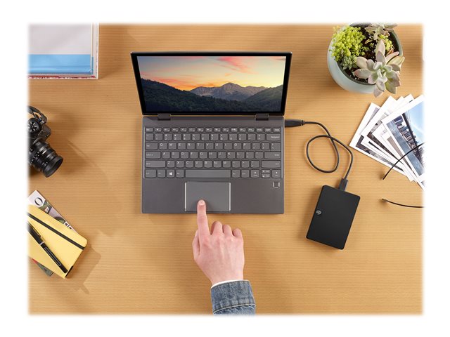 Seagate Expansion STKM5000400 - Hard drive - 5 TB - external (portable) - USB 3.0 - black - with Seagate Rescue Data Recovery