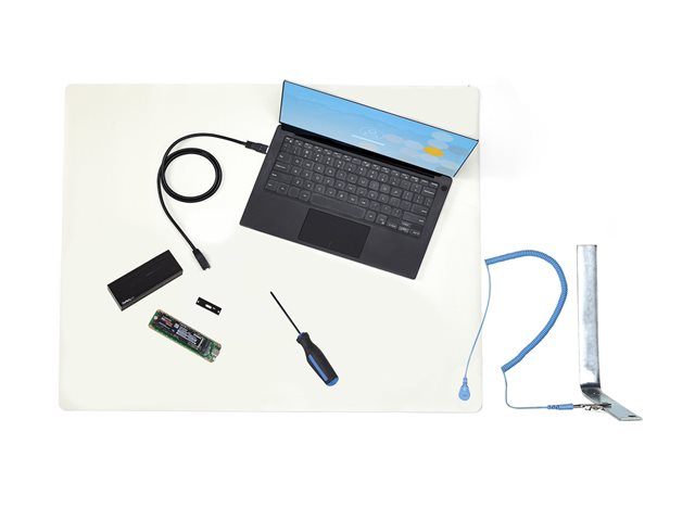 StarTech.com 11x18in Anti Static Mat, ESD Mat for Electronics Repair, Anti Static Desk Mat w/Detachable Grounding Wire, ANSI/ESD S 4.1 Compliant, Flexible Thermoplastic Work Mat/Pad - Suitable for Tables (SM-ANTI-STATIC-MAT) - Anti-static mat - detac