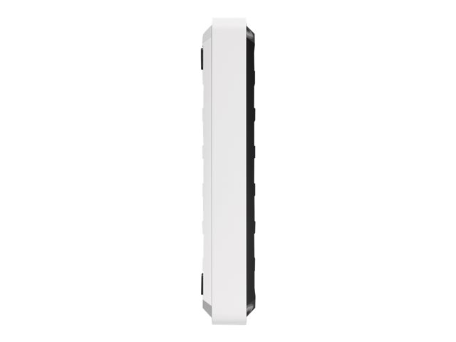 WD_BLACK P10 Game Drive for Xbox One WDBA6U0020BBK - Hard drive - 2 TB - external (portable) - USB 3.2 Gen 1 - black with white trim