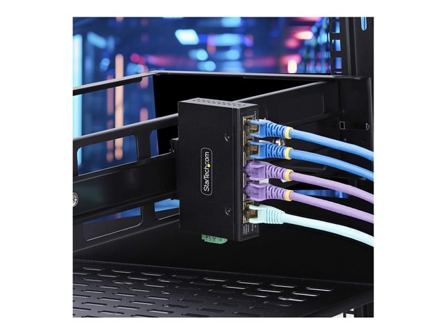 StarTech.com 5-Port Unmanaged Industrial Ethernet Switch - IP30 - TAA - Switch - unmanaged - 5 x 10/100/1000Base-T - DIN rail mountable, wall-mountable - DC - TAA Compliant