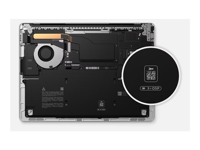 Microsoft® Lp7 15in Intel CU7/16/256 CM SC Win11 Platinum EMEA/Emerging Markets 1 License