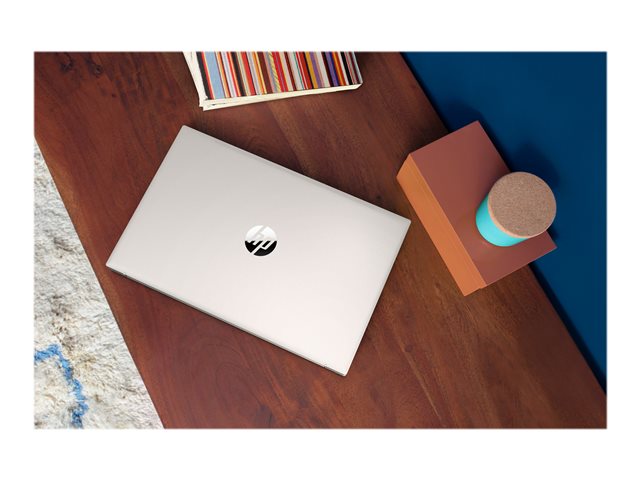 HP Pavilion Laptop 15-eh2012nb - AMD Ryzen 5 5625U / 2.3 GHz - Win 11 Home - Radeon Graphics - 8 GB RAM - 512 GB SSD NVMe - 15.6\" IPS 1920 x 1080 (Full HD) - Wi-Fi 6 - natural silver (cover and base), natural silver aluminium keyboard frame - kbd: Belgium