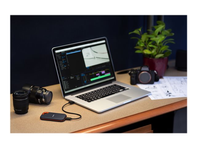 SanDisk Extreme PRO Portable - SSD - encrypted - 2 TB - external (portable) - USB 3.2 Gen 2x2 - 256-bit AES - for Intel Next Unit of Computing 13 Pro Kit - NUC13ANHi5