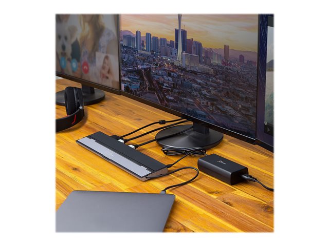 USB-C Triple Display Docking Station wit