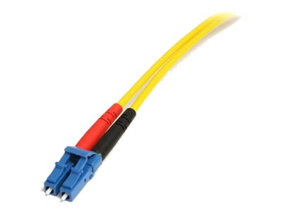 StarTech.com 10m Fiber Optic Cable - Single-Mode Duplex 9/125 - LSZH - LC/SC - OS1 - LC to SC Fiber Patch Cable (SMFIBLCSC10) - Patch cable - SC single-mode (M) to LC single-mode (M) - 10 m - fibre optic - duplex - 9 / 125 micron - OS1 - halogen-free - yellow