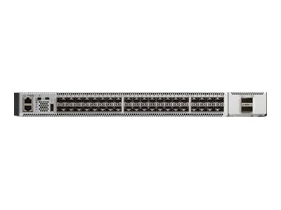 Cisco Catalyst 9500 - Network Advantage - switch - L3 - Managed - 40 x 10 Gigabit SFP+ - rack-mountable - UPOE - refurbished